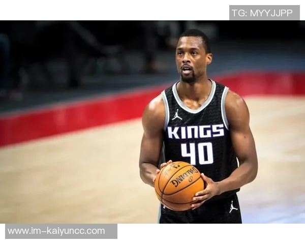 追梦谈球队阵容变化首发KD替补普尔裁掉巴恩斯的背后故事